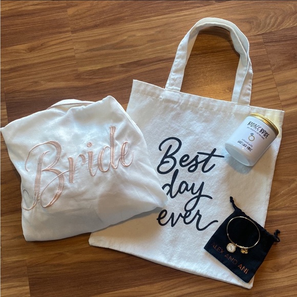 Missguided Other - ❗️SOLD❗️Bride Bundle